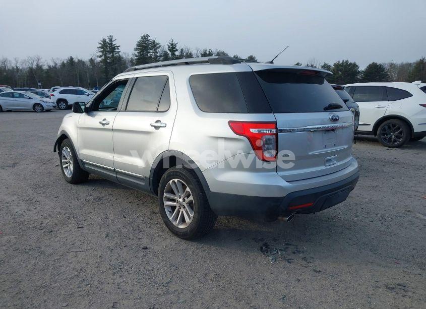 Photo 3 of 2011 Ford Explorer XLT (VIN 1FMHK7D83BGA23980)