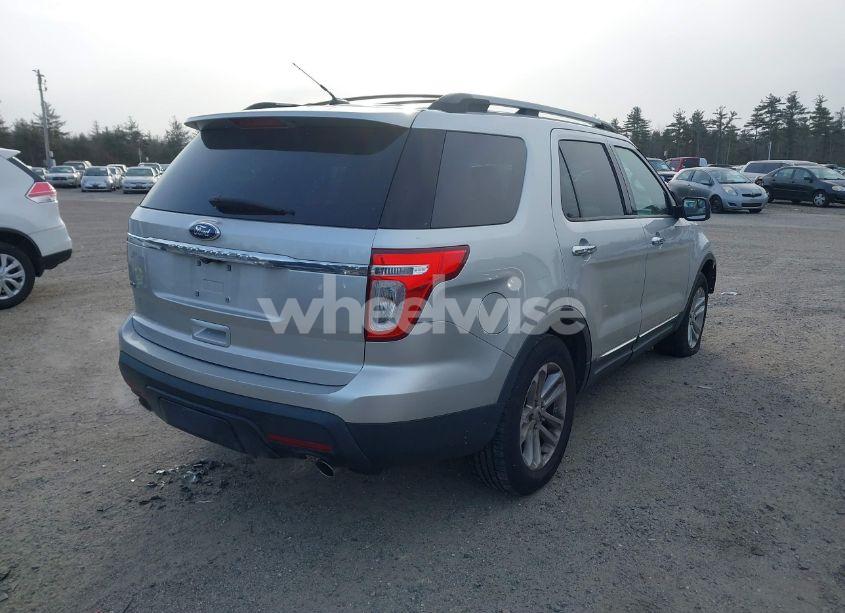 Photo 4 of 2011 Ford Explorer XLT (VIN 1FMHK7D83BGA23980)