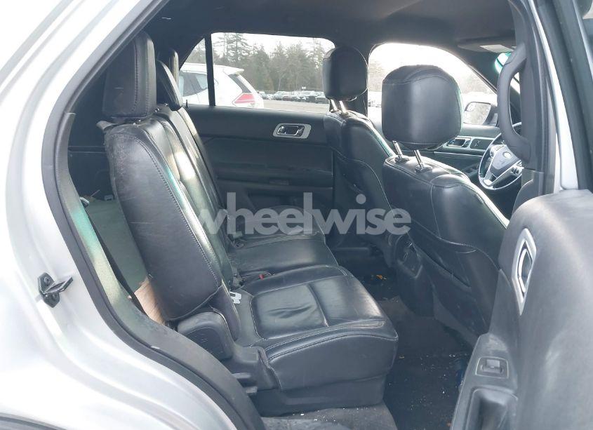 Photo 8 of 2011 Ford Explorer XLT (VIN 1FMHK7D83BGA23980)