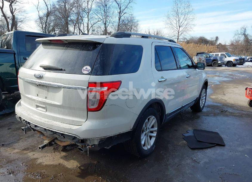 Photo 4 of 2012 Ford Explorer XLT (VIN 1FMHK7D83CGA21602)