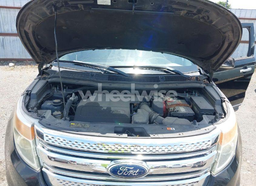 Photo 10 of 2012 Ford Explorer XLT (VIN 1FMHK7D83CGA34527)