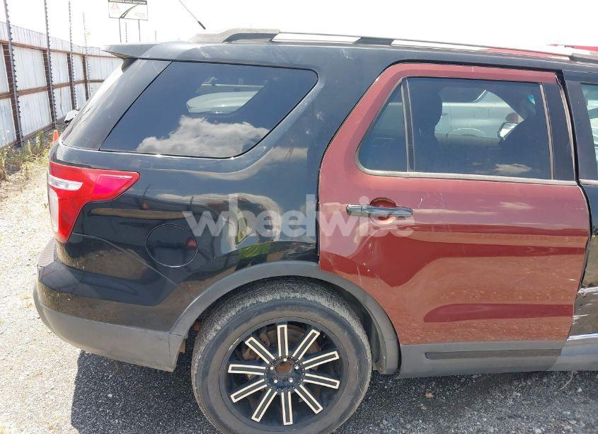 Photo 12 of 2012 Ford Explorer XLT (VIN 1FMHK7D83CGA34527)