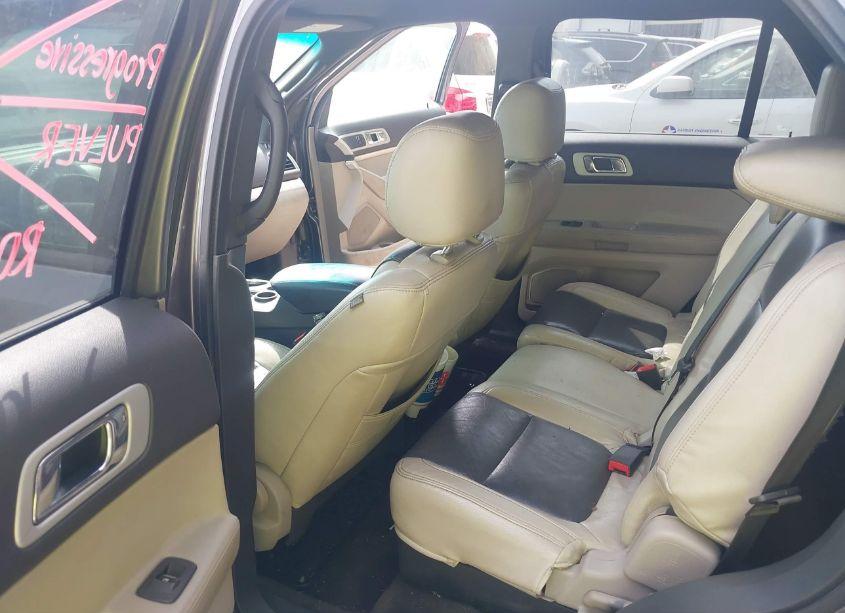 Photo 8 of 2012 Ford Explorer XLT (VIN 1FMHK7D83CGA54969)