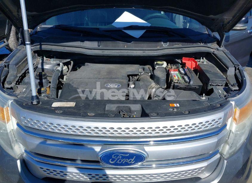 Photo 10 of 2012 Ford Explorer XLT (VIN 1FMHK7D83CGA74574)