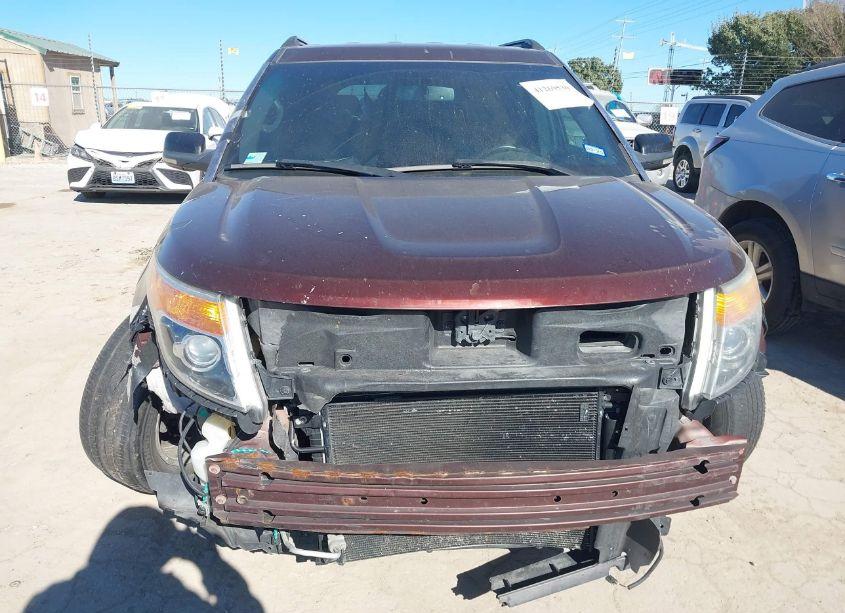 Photo 12 of 2012 Ford Explorer XLT (VIN 1FMHK7D83CGB01529)