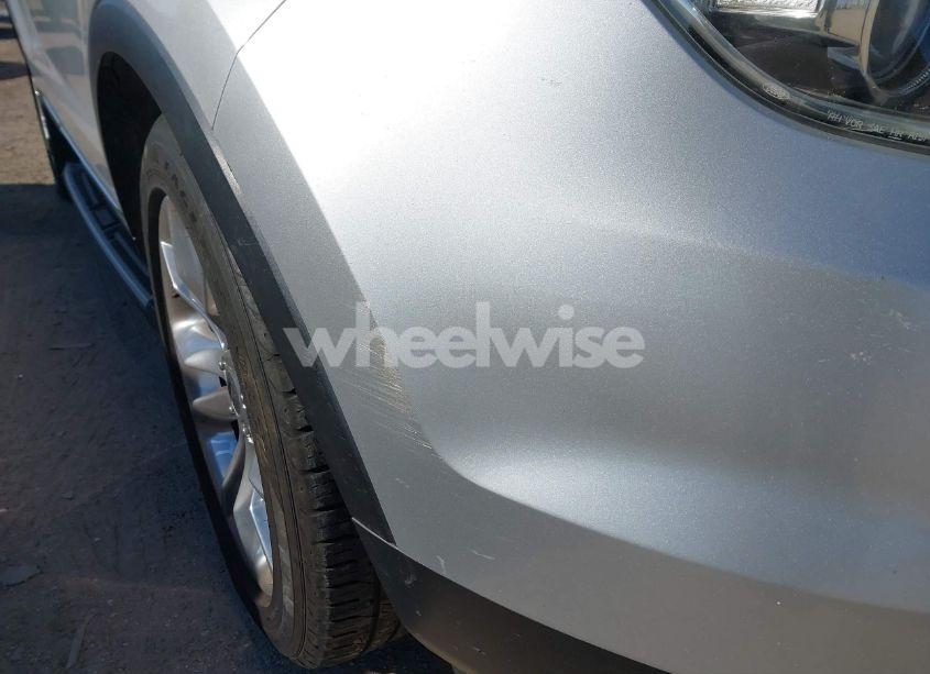 Photo 6 of 2011 Ford Explorer XLT (VIN 1FMHK7D84BGA60990)