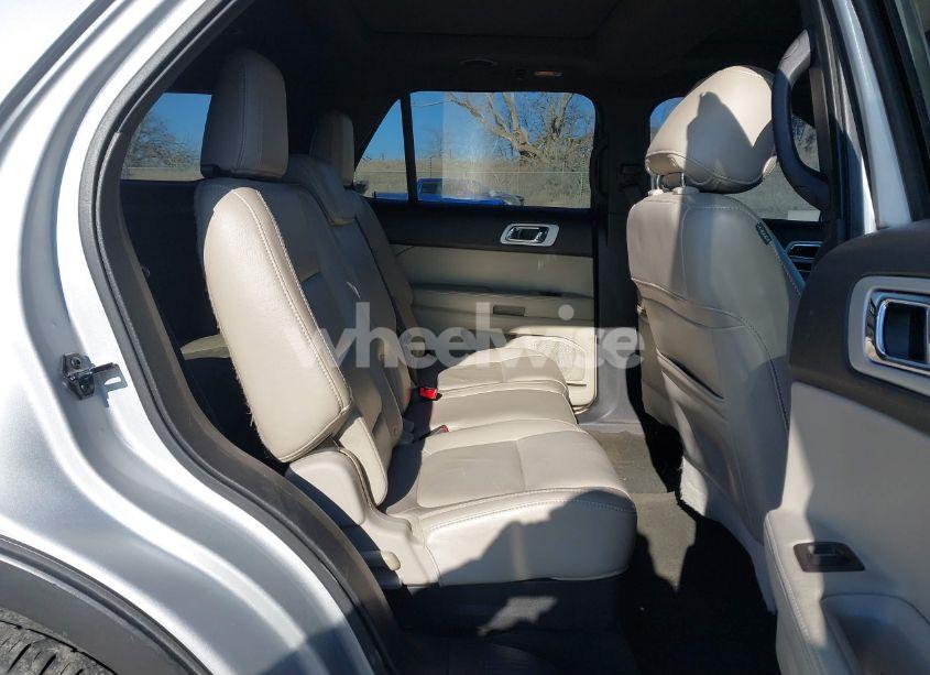 Photo 8 of 2011 Ford Explorer XLT (VIN 1FMHK7D84BGA60990)