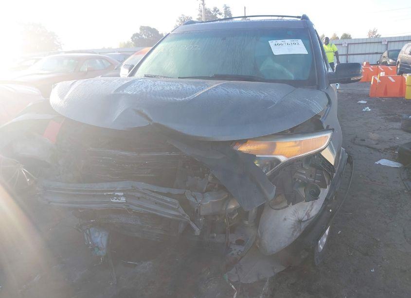 Photo 6 of 2012 Ford Explorer XLT (VIN 1FMHK7D84CGA38697)