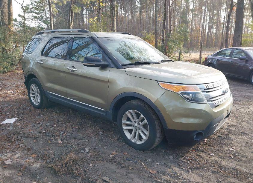 2012 Ford Explorer XLT (VIN 1FMHK7D84CGA99452) main photo