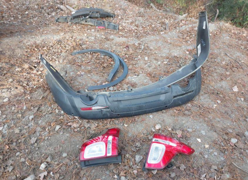 Photo 12 of 2012 Ford Explorer XLT (VIN 1FMHK7D84CGA99452)