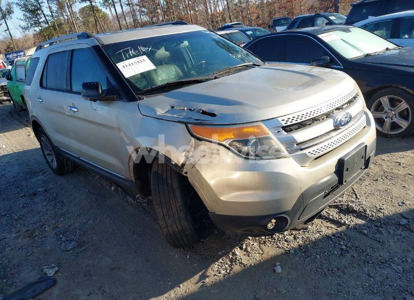2011 Ford Explorer XLT (VIN 1FMHK7D85BGA24337) main photo