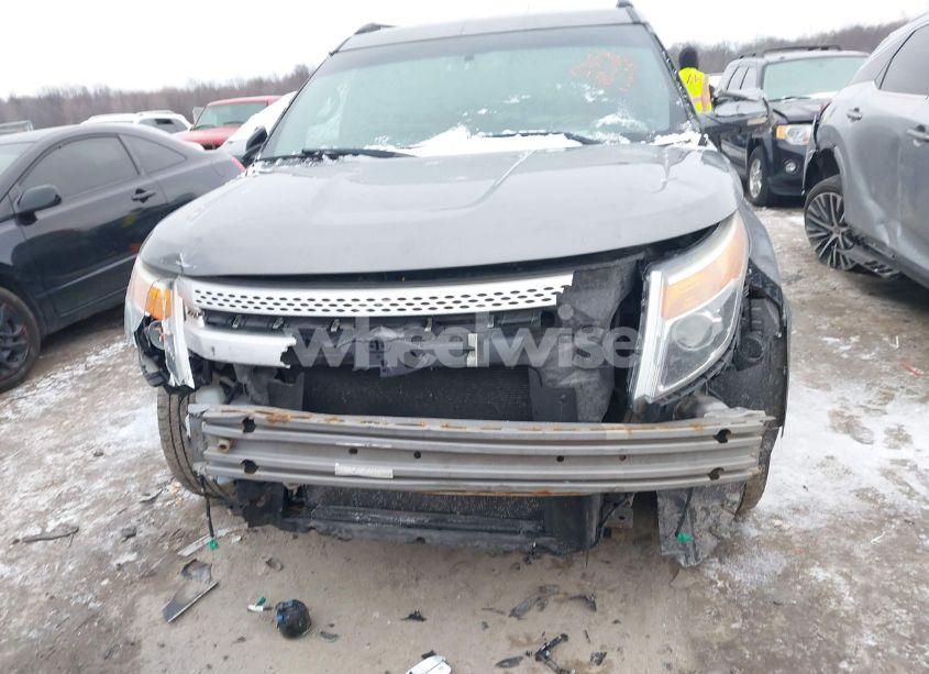 Photo 6 of 2011 Ford Explorer XLT (VIN 1FMHK7D85BGA37928)