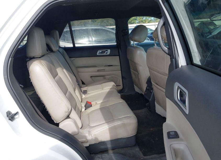 Photo 8 of 2011 Ford Explorer XLT (VIN 1FMHK7D85BGA81573)