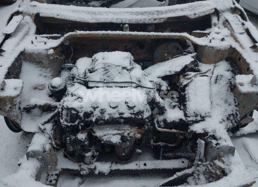 Photo 10 of 2012 Ford Explorer XLT (VIN 1FMHK7D85CGA38305)