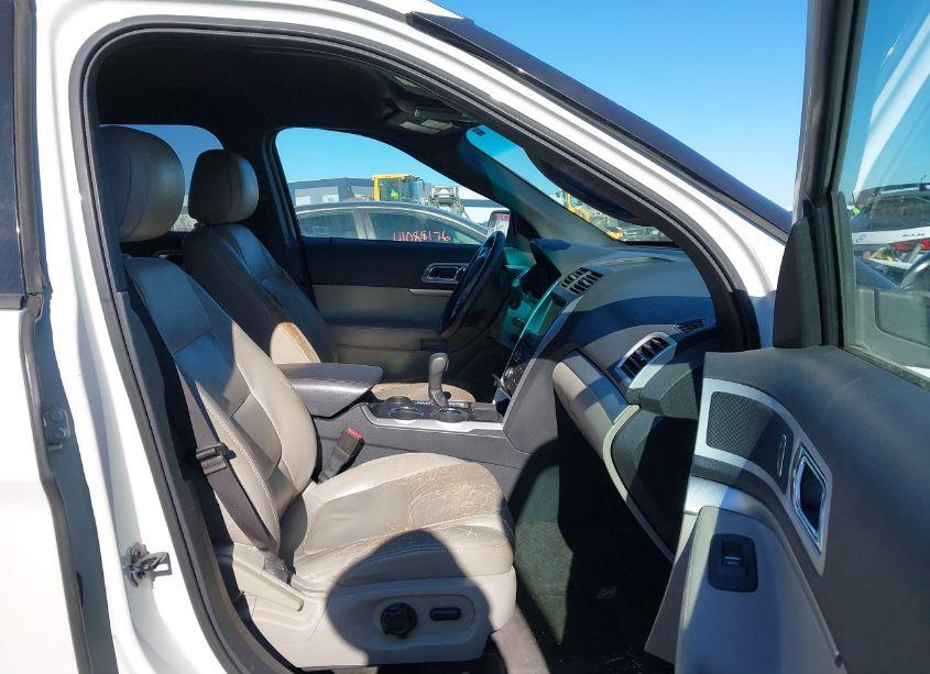 Photo 5 of 2012 Ford Explorer XLT (VIN 1FMHK7D85CGA44878)