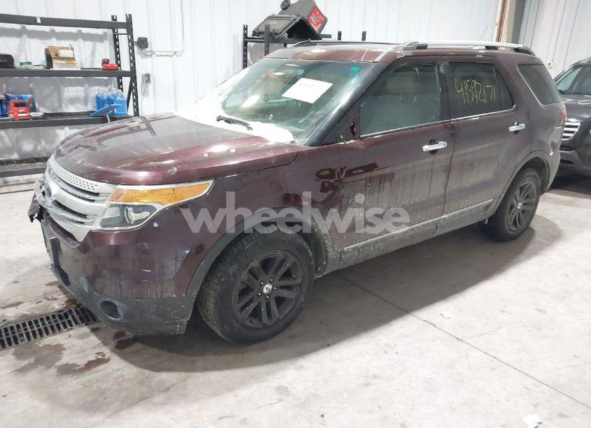 Photo 2 of 2011 Ford Explorer XLT (VIN 1FMHK7D86BGA11516)