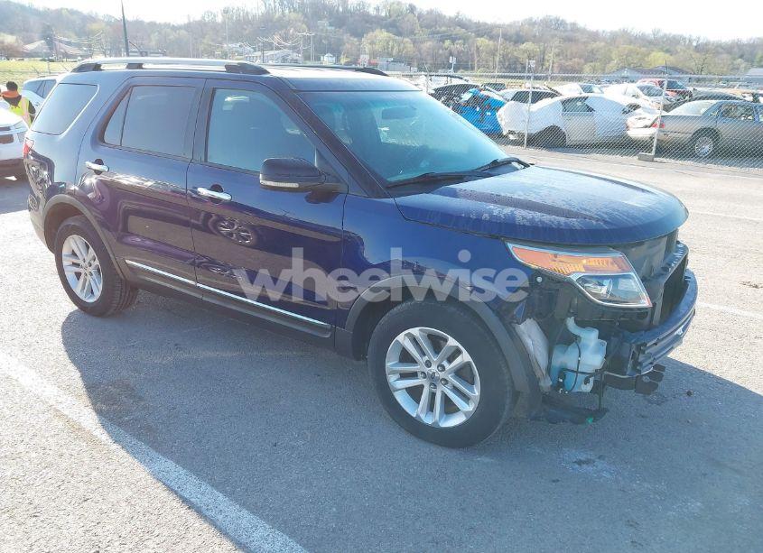 2011 Ford Explorer XLT (VIN 1FMHK7D86BGA82554) main photo