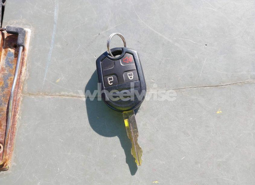 Photo 11 of 2011 Ford Explorer XLT (VIN 1FMHK7D86BGA82554)