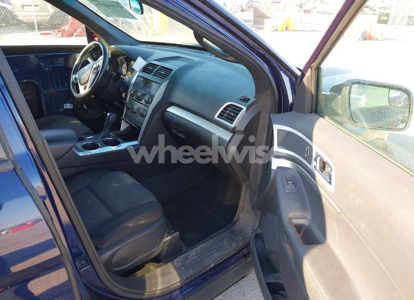 Photo 5 of 2011 Ford Explorer XLT (VIN 1FMHK7D86BGA82554)