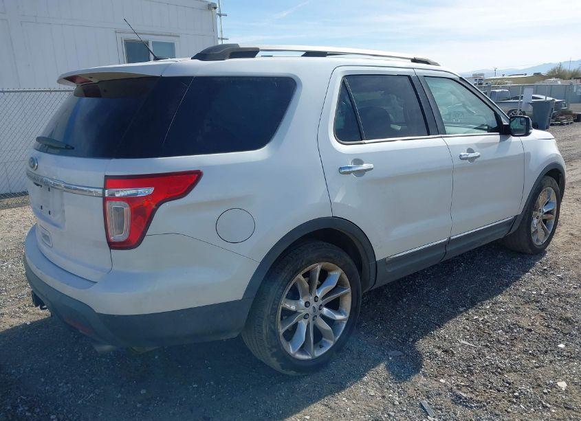 Photo 4 of 2012 Ford Explorer XLT (VIN 1FMHK7D86CGA68378)
