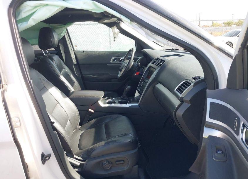 Photo 5 of 2012 Ford Explorer XLT (VIN 1FMHK7D86CGA68378)