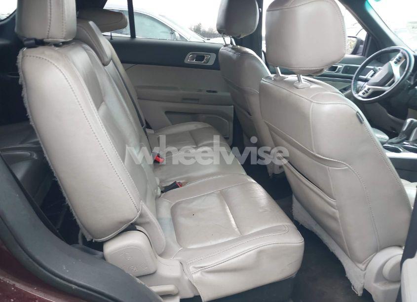 Photo 8 of 2011 Ford Explorer XLT (VIN 1FMHK7D87BGA37641)