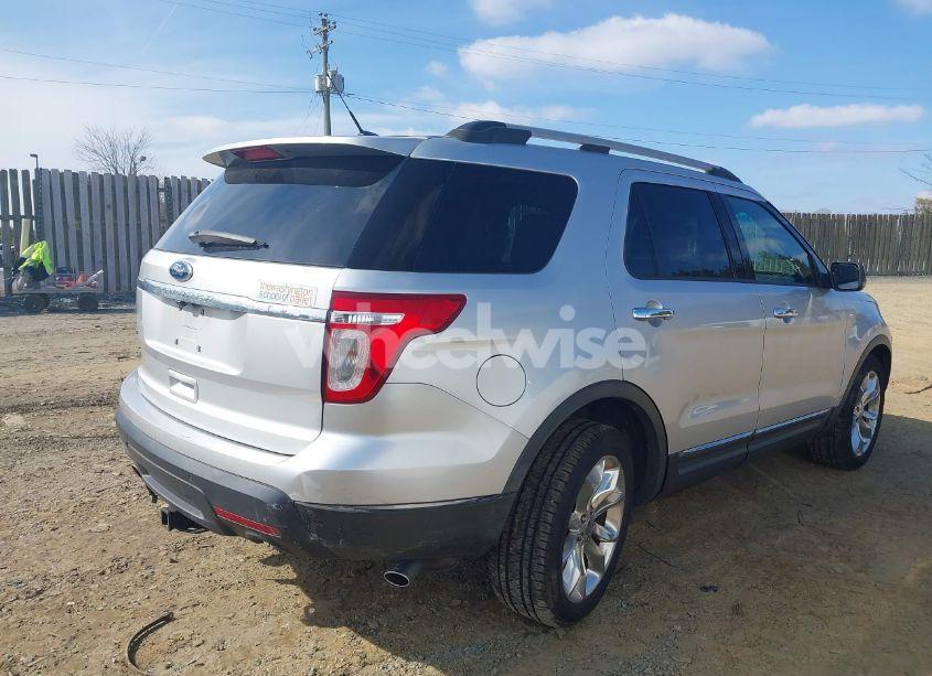 Photo 4 of 2011 Ford Explorer XLT (VIN 1FMHK7D87BGA59803)