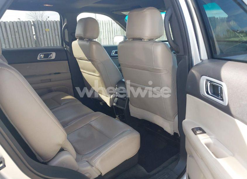 Photo 8 of 2011 Ford Explorer XLT (VIN 1FMHK7D87BGA59803)