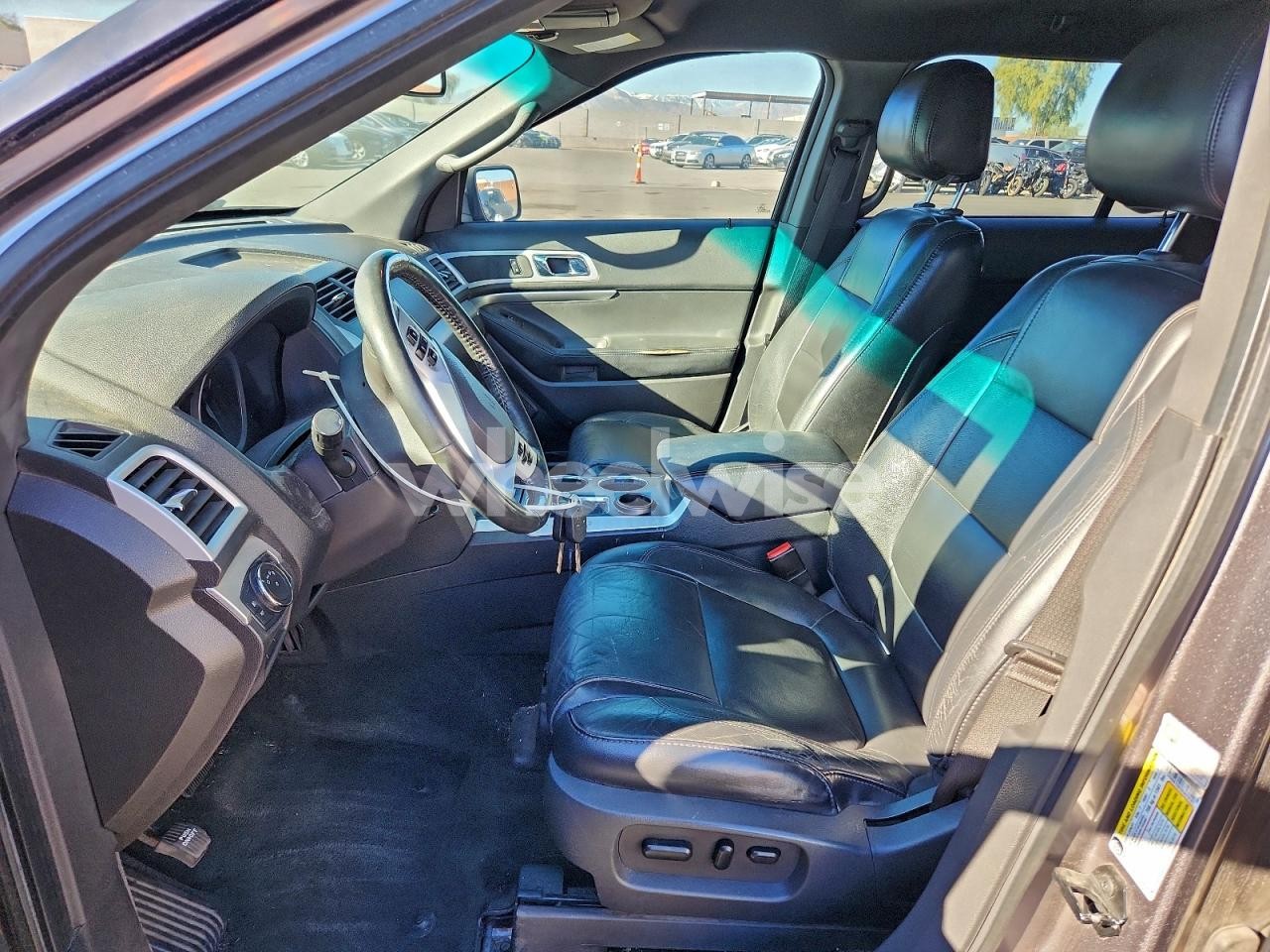 Photo 7 of 2011 FORD EXPLORER XLT (VIN 1FMHK7D87BGA73197)