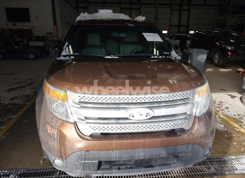 Photo 12 of 2012 Ford Explorer XLT (VIN 1FMHK7D87CGA04334)