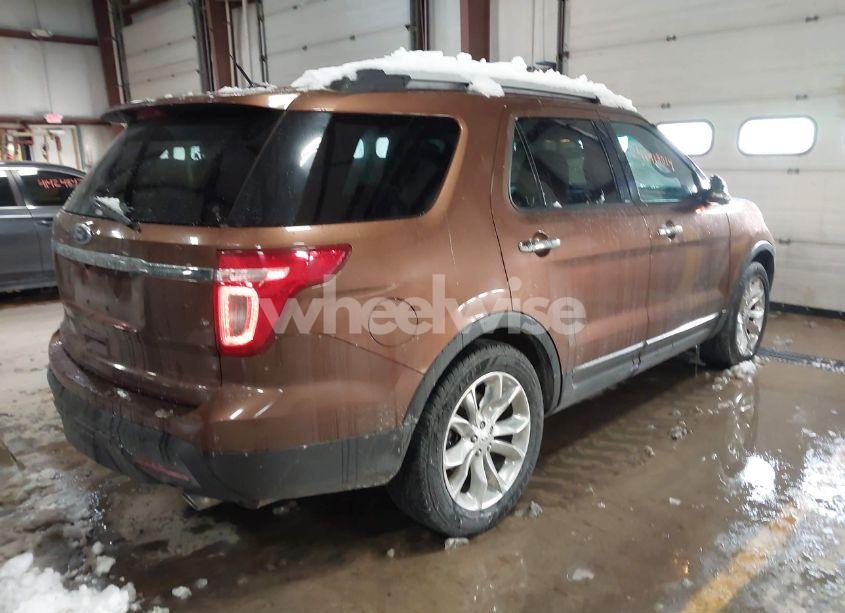 Photo 4 of 2012 Ford Explorer XLT (VIN 1FMHK7D87CGA04334)