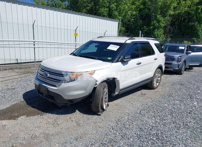 Photo 2 of 2012 Ford Explorer XLT (VIN 1FMHK7D87CGA67899)
