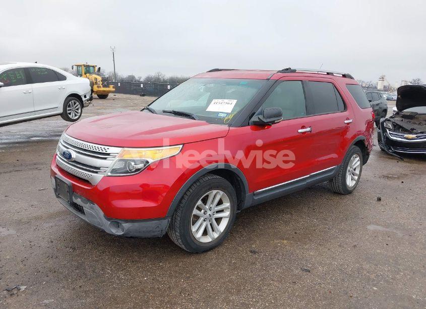 Photo 2 of 2012 Ford Explorer XLT (VIN 1FMHK7D87CGA94004)