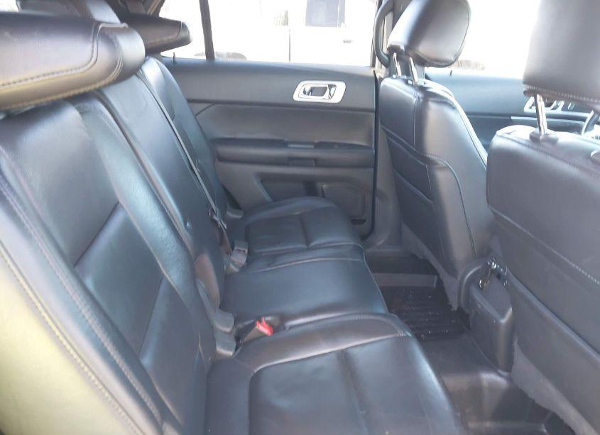 Photo 8 of 2011 Ford Explorer XLT (VIN 1FMHK7D88BGA63360)