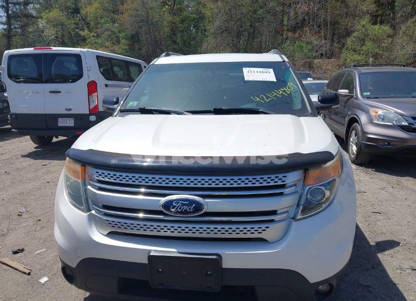 Photo 6 of 2012 Ford Explorer XLT (VIN 1FMHK7D88CGA09008)