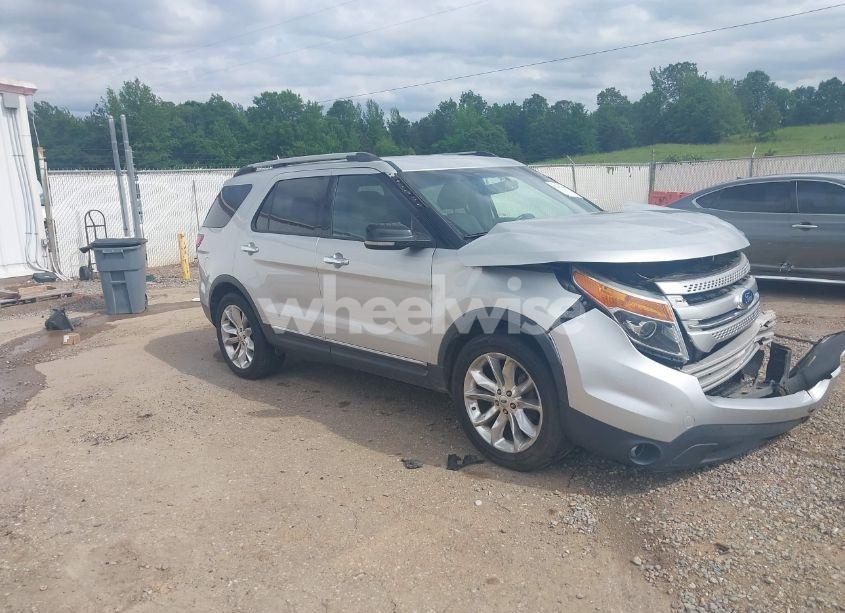 2012 Ford Explorer XLT (VIN 1FMHK7D88CGA71153) main photo