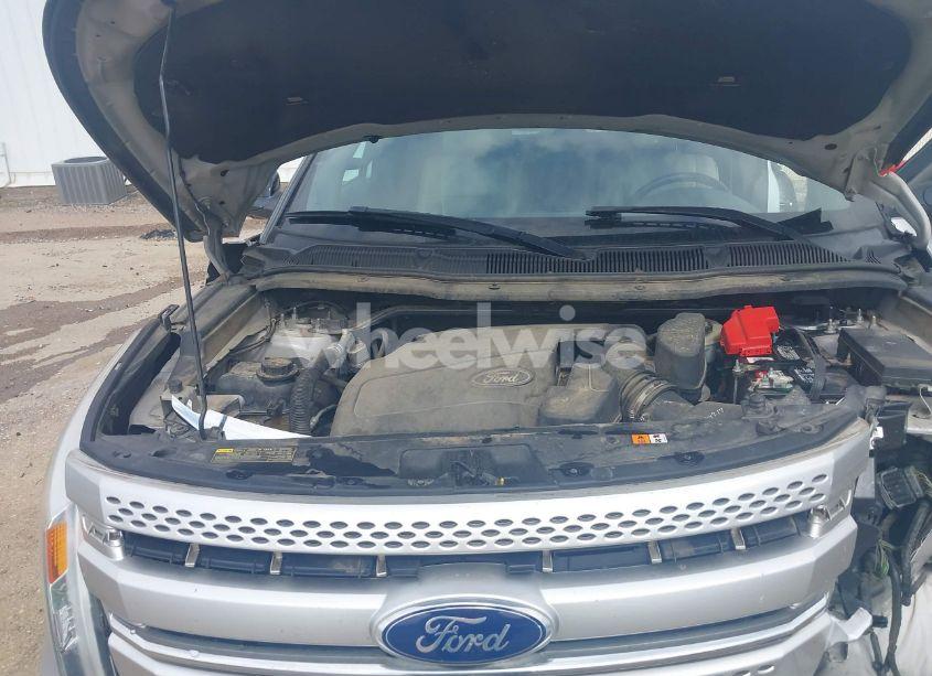 Photo 10 of 2012 Ford Explorer XLT (VIN 1FMHK7D88CGA71153)