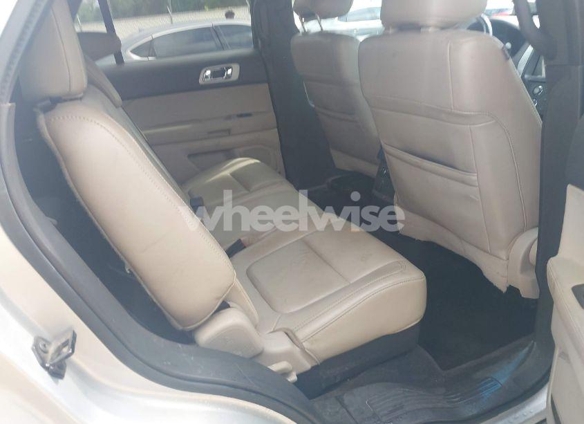 Photo 8 of 2012 Ford Explorer XLT (VIN 1FMHK7D88CGA71153)