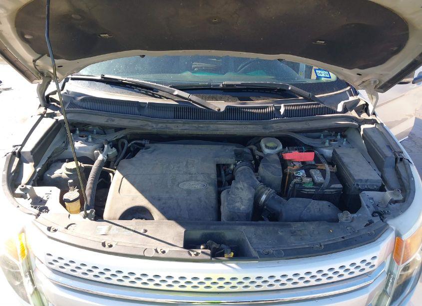 Photo 10 of 2011 Ford Explorer XLT (VIN 1FMHK7D89BGA93645)