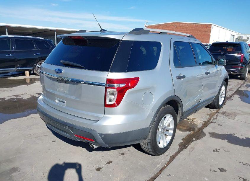 Photo 4 of 2011 Ford Explorer XLT (VIN 1FMHK7D89BGA93645)