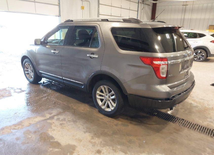 Photo 3 of 2012 Ford Explorer XLT (VIN 1FMHK7D89CGA41224)