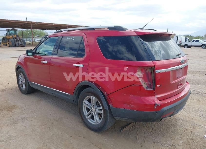 Photo 3 of 2012 Ford Explorer XLT (VIN 1FMHK7D97CGA48472)