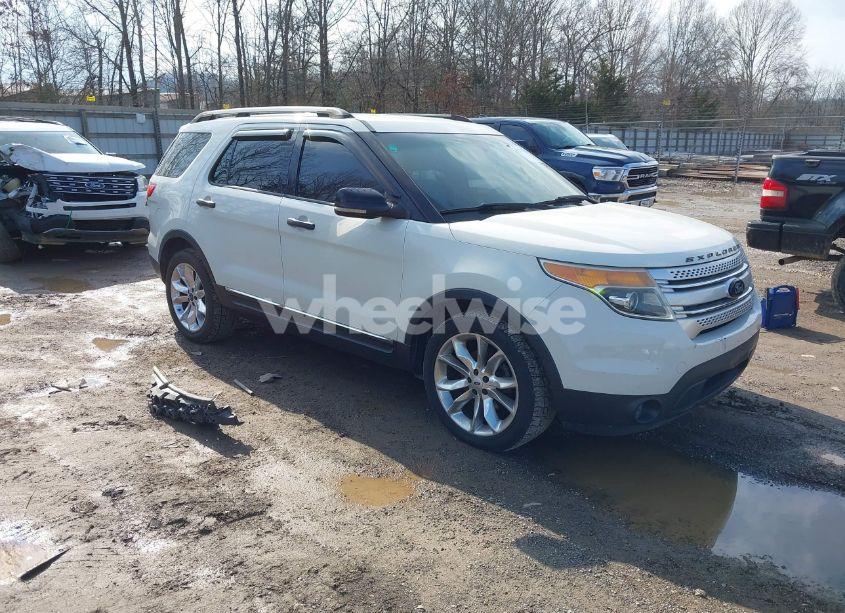 2012 Ford Explorer XLT (VIN 1FMHK7D98CGA41921) main photo