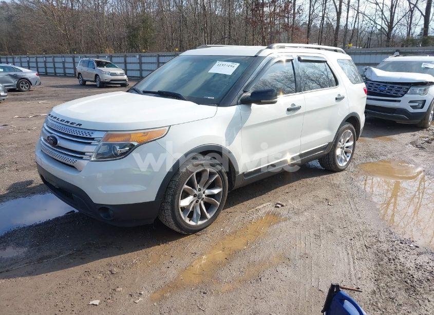 Photo 2 of 2012 Ford Explorer XLT (VIN 1FMHK7D98CGA41921)