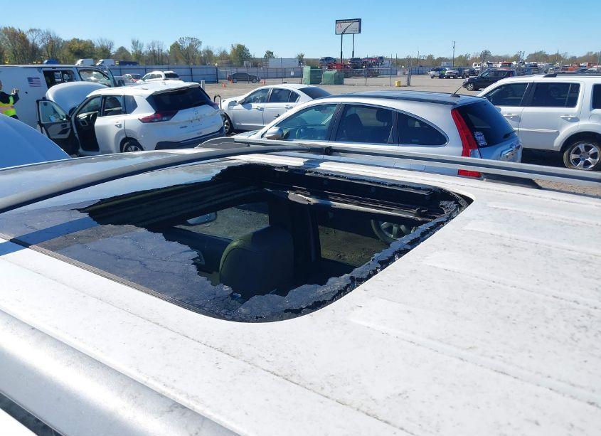 Photo 6 of 2011 Ford Explorer LIMITED (VIN 1FMHK7F88BGA04967)