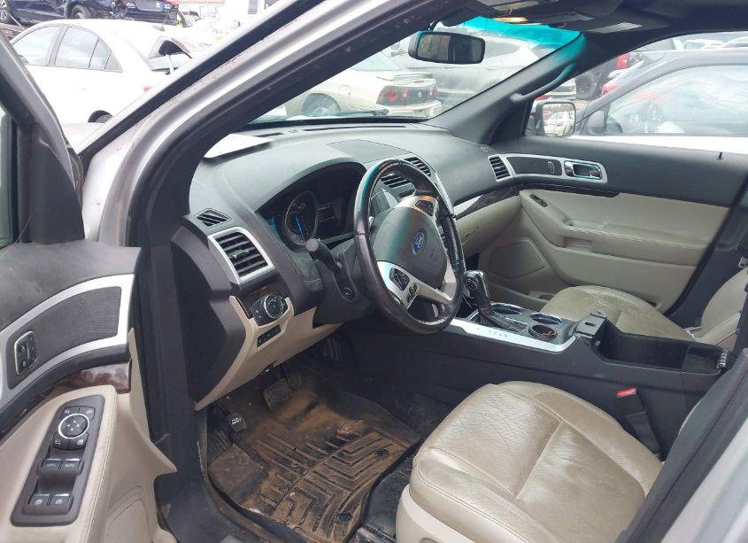 Photo 5 of 2011 Ford Explorer LIMITED (VIN 1FMHK7F89BGA41235)