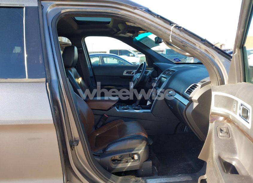 Photo 5 of 2012 Ford Explorer LIMITED (VIN 1FMHK7F89CGA30429)