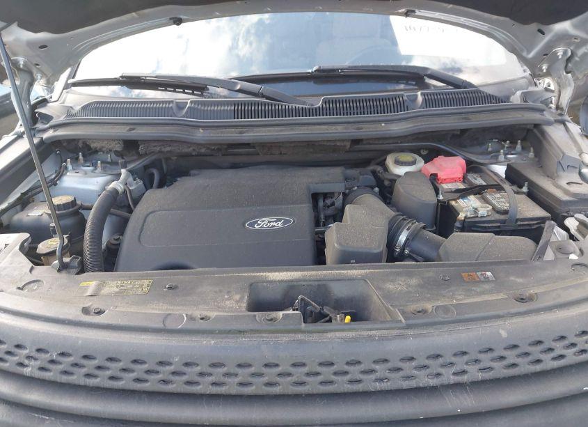 Photo 10 of 2011 Ford Explorer (VIN 1FMHK8B83BGA03172)