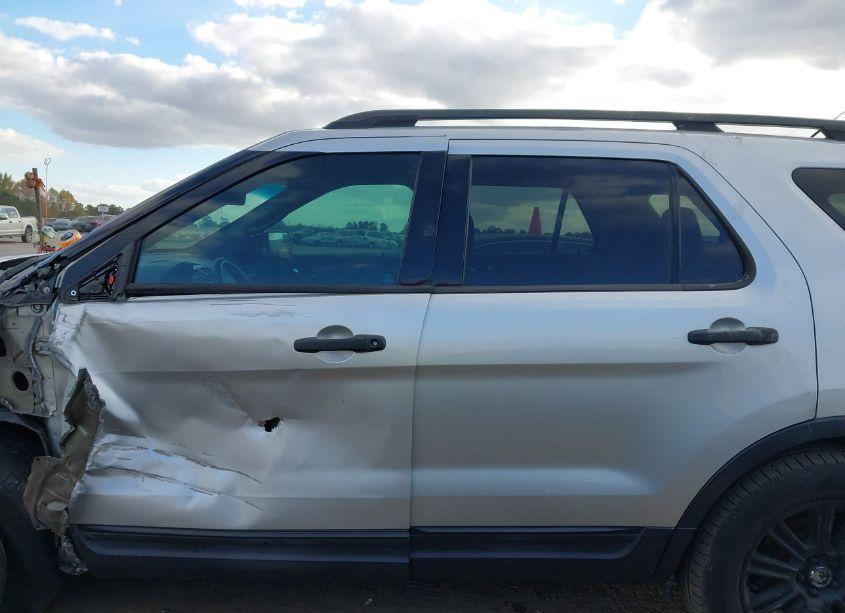 Photo 14 of 2011 Ford Explorer (VIN 1FMHK8B83BGA03172)