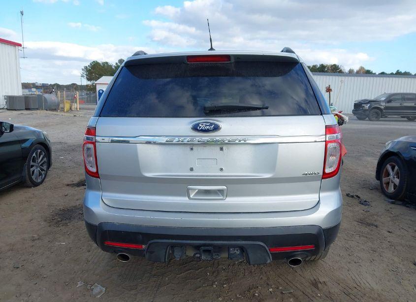 Photo 16 of 2011 Ford Explorer (VIN 1FMHK8B83BGA03172)